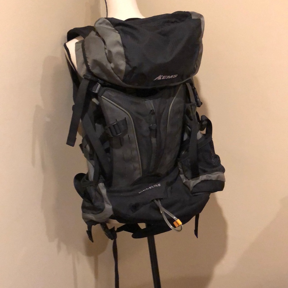 EMS ridge line backpack